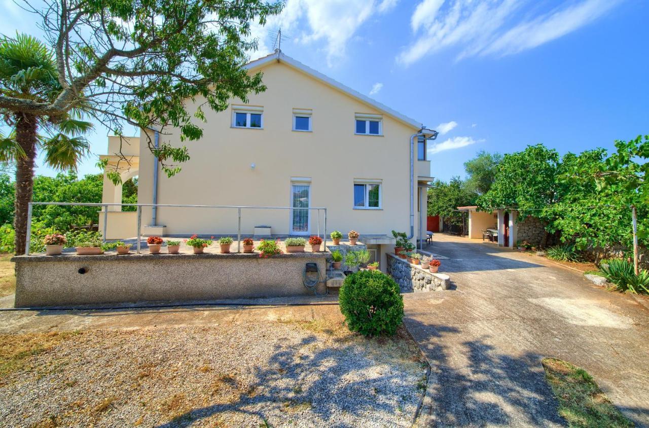 Apartment Lipovac Malinska Dış mekan fotoğraf